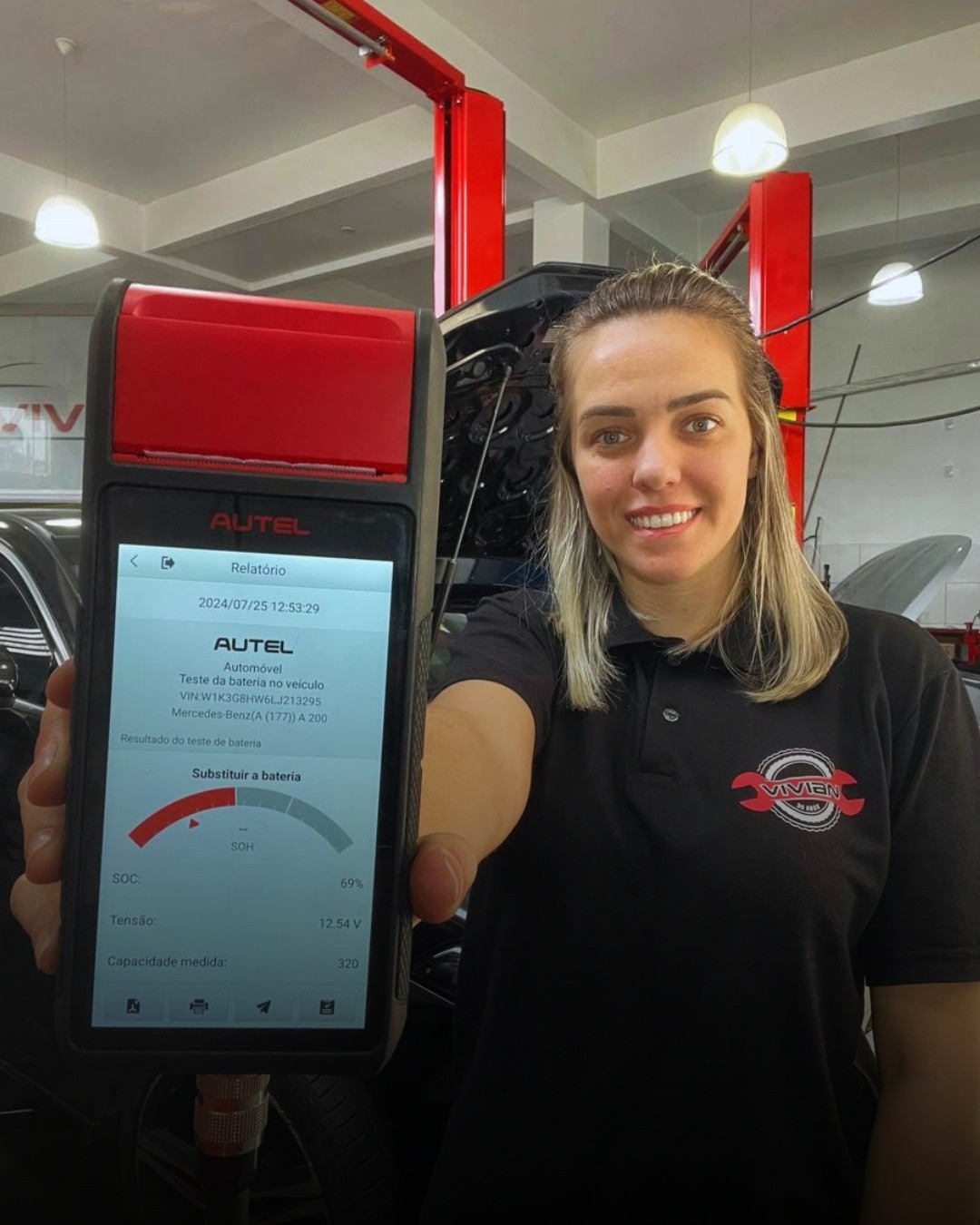 Teste de bateria com relatório técnico Autel