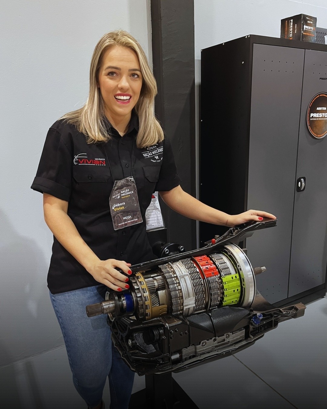 Treinamento técnico com câmbio automático em corte